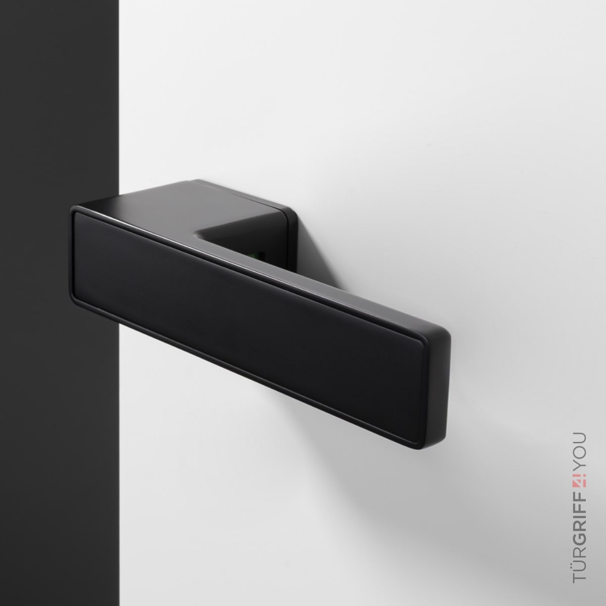 Smart2Lock Türgriff Forma schwarz minimalistisch und modern