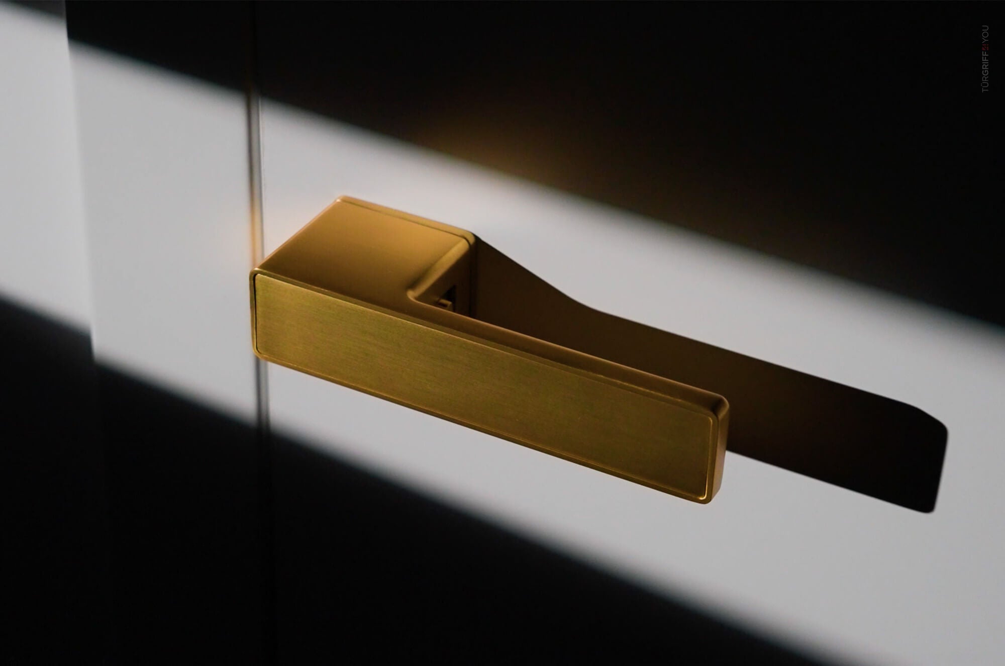 Goldene Türgriffe für Innentüren